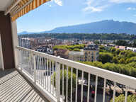 AIX-LES-BAINS CENTRE-VILLE – DERNIER ÉTAGE, 81 M², GARAGE ET CAVE — photo 4