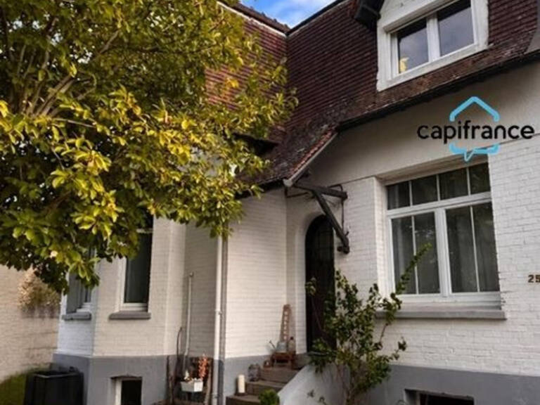 Maison à vendre 5 pièces  () — photo 1