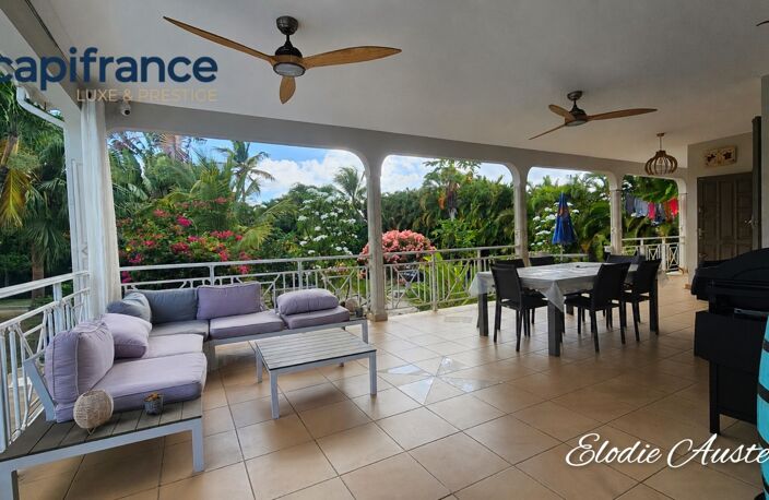 Villa T6 pièces Piscine et Grand jardin arboré  BAIE MAHAULT (971) — photo 5