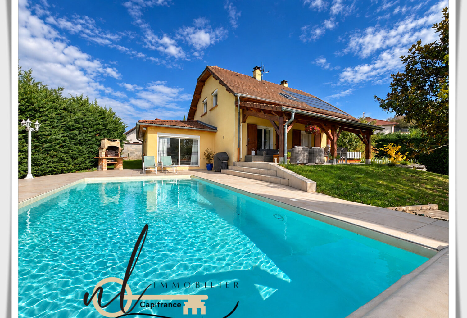 SAINT-CHEF (38), Maison à vendre 7 pièces  – 150 m² habitables – 4 chambres – Piscine – Terrain 1 192 m² – Garage - Panneaux solaires — photo 1