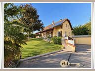 SAINT-CHEF (38), Maison à vendre 7 pièces  – 150 m² habitables – 4 chambres – Piscine – Terrain 1 192 m² – Garage - Panneaux solaires — photo 2