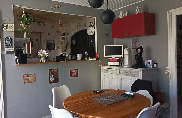 Maison 130 m2 - 3 chambres – jardin – Centre ville de PUY GUILLAUME (63290) — photo 3