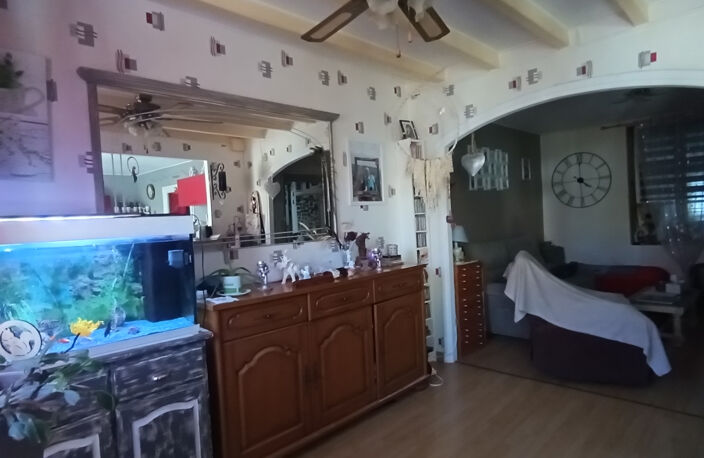 Maison 130 m2 - 3 chambres – jardin – Centre ville de PUY GUILLAUME (63290) — photo 4