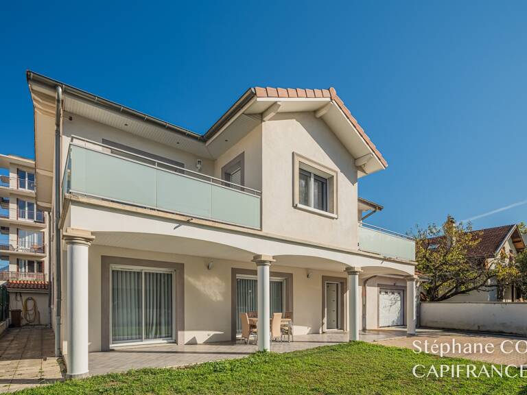 ÉCHIROLLES – Belle maison familiale de 193 m² avec 5 chambres et grand garage — photo 1