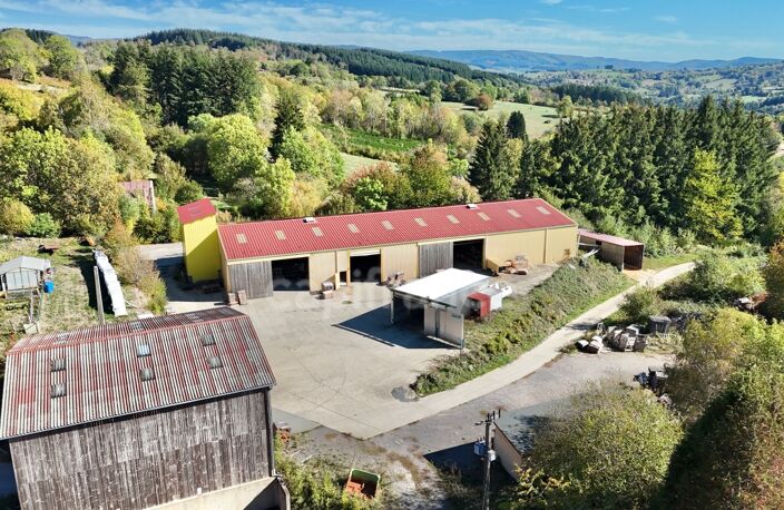 BÂTIMENTS INDUSTRIELS DE 1 815 M², TERRAIN DE 10 353 M², BUREAU DE 40 M², FIBRE OPTIQUE, 2 ACCÈS POIDS LOURDS, RÉSERVE INCENDIE DE 300 M³, TRANSFORMATEUR PRIVÉ 380 V — photo 2