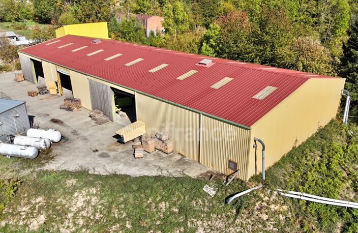 BÂTIMENTS INDUSTRIELS DE 1 815 M², TERRAIN DE 10 353 M², BUREAU DE 40 M², FIBRE OPTIQUE, 2 ACCÈS POIDS LOURDS, RÉSERVE INCENDIE DE 300 M³, TRANSFORMATEUR PRIVÉ 380 V — photo 3