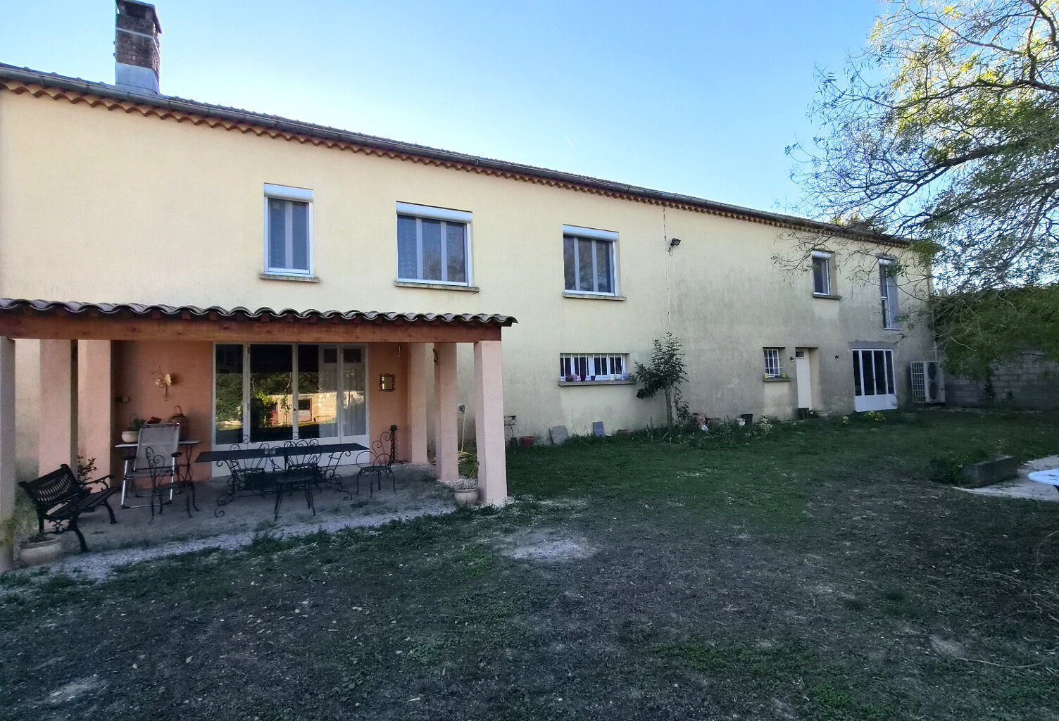Maison à vendre 8 pièces avec 6 chambres à ROUSSON (30) — photo 1