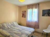 Dpt LANDES (40), à vendre proche de HAGETMAU Maison contemporaine de plain pied T5 de 111 m² avec piscine sur terrain de 850 m² au calme — photo 4