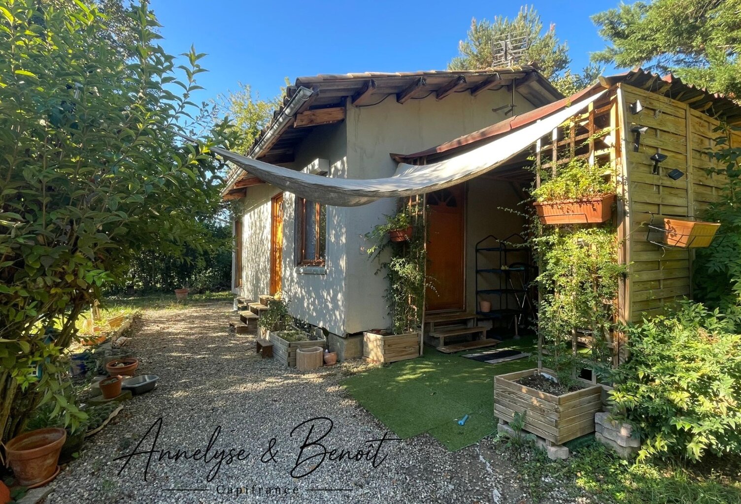 Maison à vendre 2 pièces  (05) — photo 1
