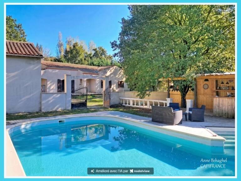 SAINTE COLOMBE EN BRUILHOIS: Maison 160 m2, 5 chambres, piscine, garage, jardin 3617 m2 — photo 1