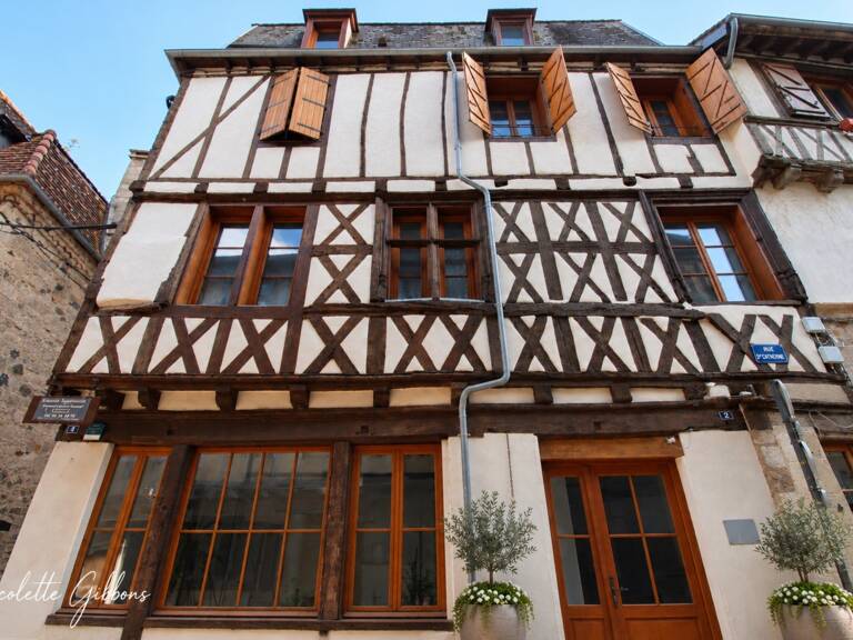 BEAULIEU-SUR-DORDOGNE – IMMEUBLE DE RAPPORT DU XVIIe SIÈCLE AU CŒUR D’UN DES PLUS BEAUX VILLAGE DE FRANCE — photo 1