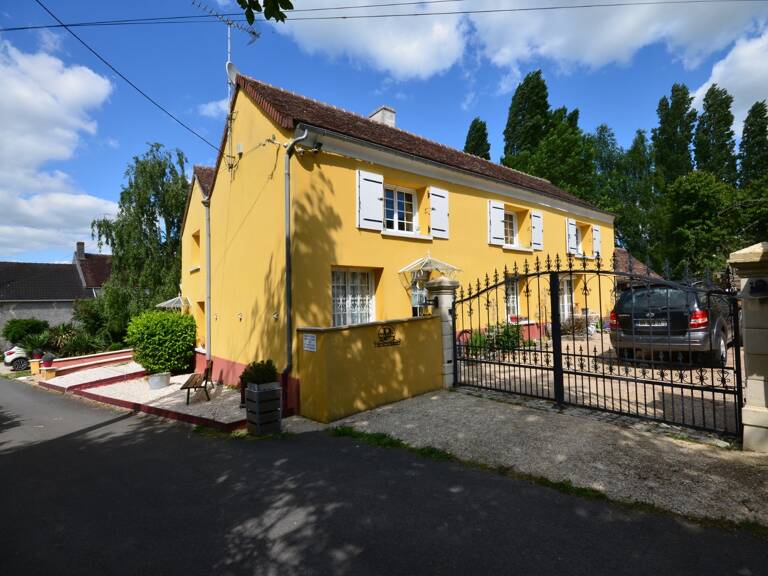 Coulommiers (77) Maison de caractère à vendre de 226 m² — photo 1