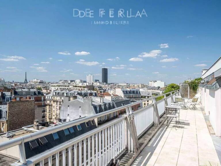 Paris XIVe - Alésia : Bien familial 190 m² terrasse & vue Tour Eiffel — photo 1