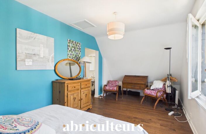 Villa d’exception à 80 m de la Grande Plage – 205 m² – 8 chambres – Jardin paysager, terrasse et grand garage – Carnac Plage — photo 4