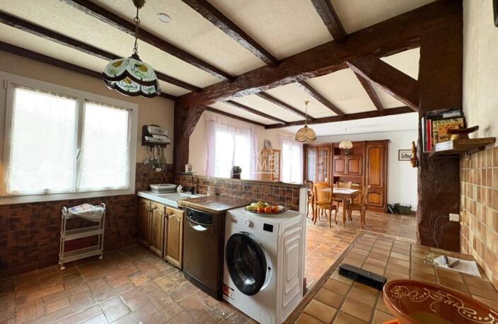 Maison de plain-pied avec terrasse et vue dégagée sur la campagne — photo 4