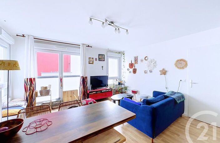 T2 — photo 2