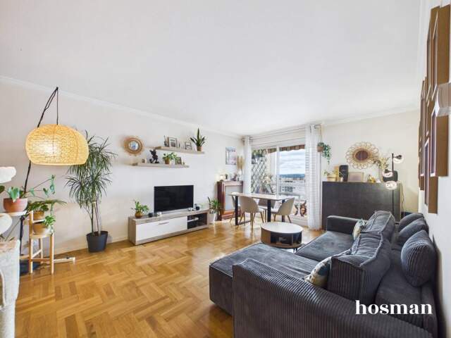Appartement T3 lumineux de 72,23m² - Climatisation - Dernier étage avec balcon - au calme à Villeurbanne — photo du bien