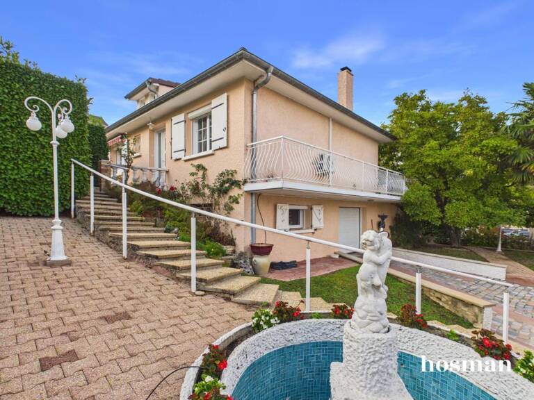 Saint-Bonnet-de-Mure — Maison familiale d'exception avec ascenseur privé & prestations haut de gamme — photo 1