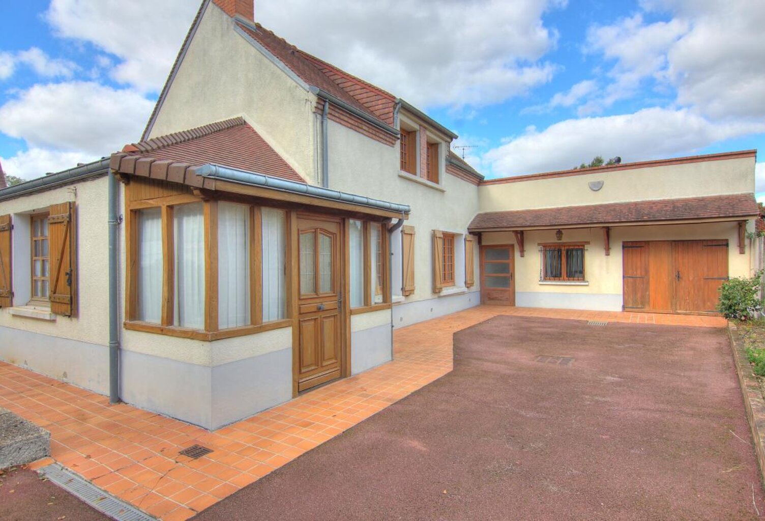 Maison À Vendre — photo 1