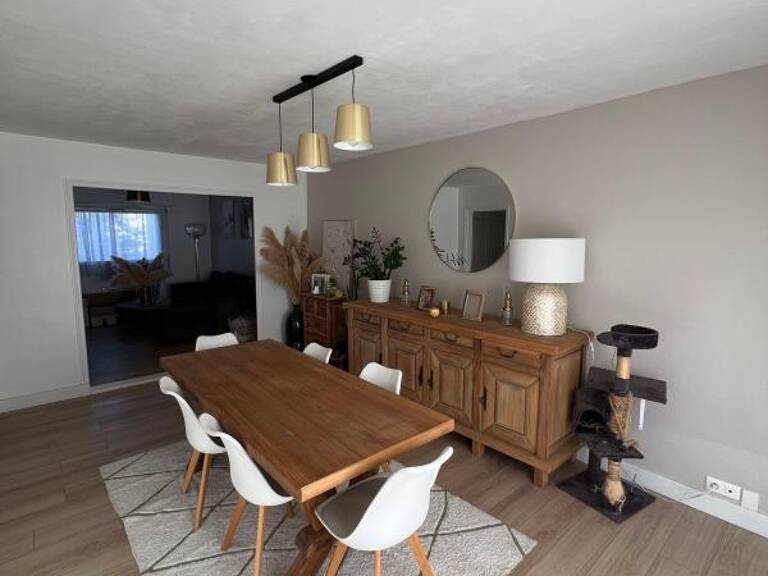 Appartement À Vendre — photo 1