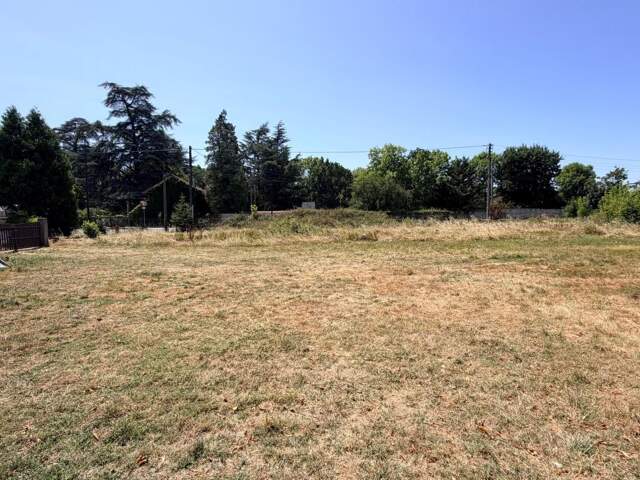 Terrain À Vendre — photo du bien