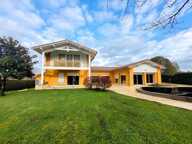 Maison À Vendre - Grande parcelle de 2500m² au calme — photo 2
