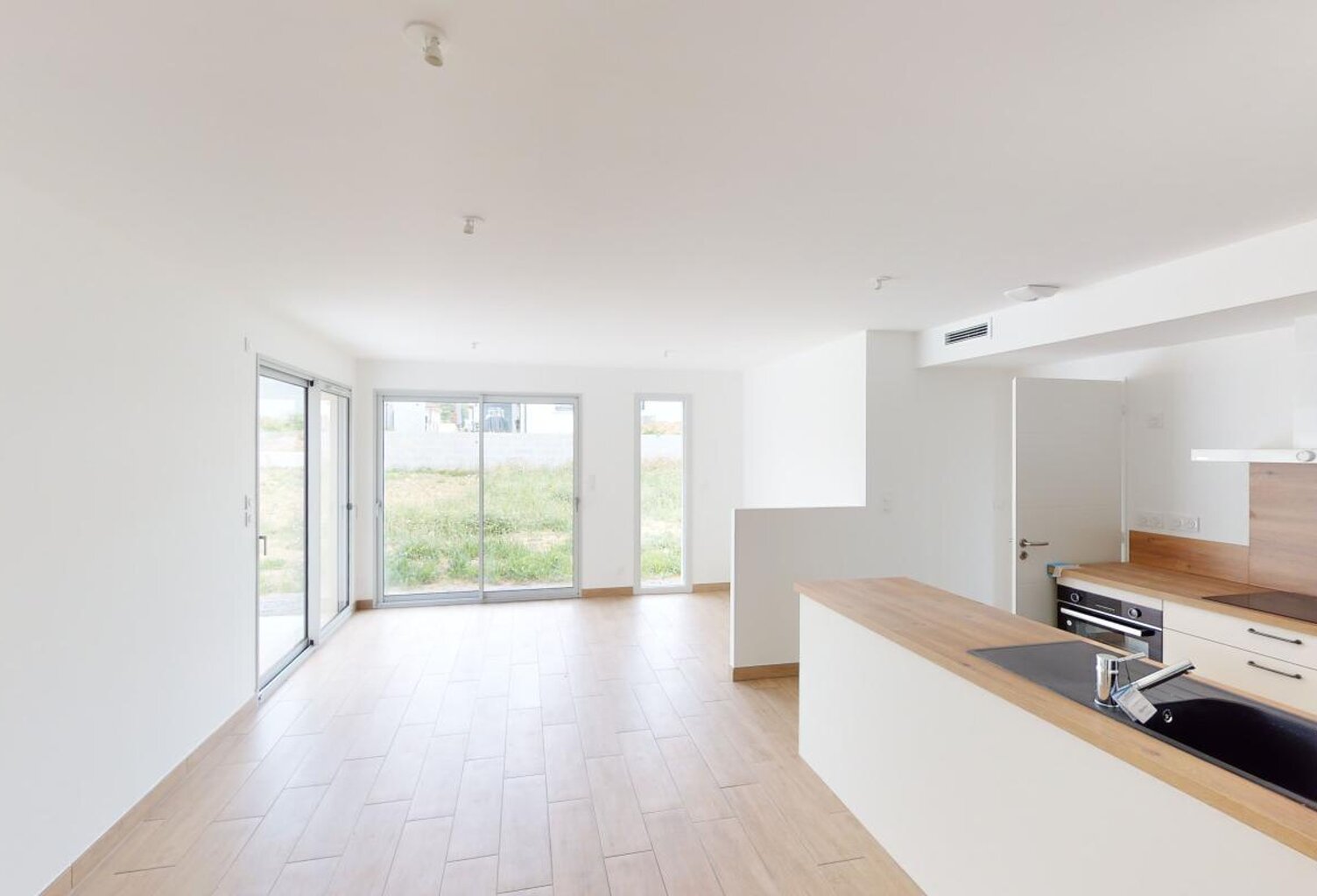 Maison À Vendre — photo 1