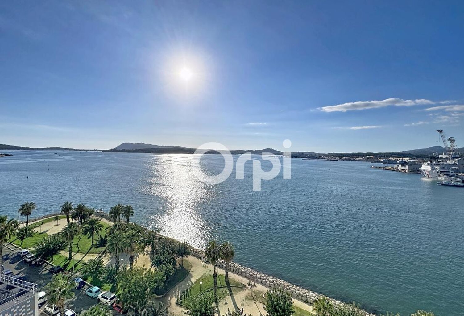 LE MOURILLON APPARTEMENT TYPE 4 À VENDRE DANS RÉSIDENCE STANDING AVEC GARDIEN, ASCENSEUR ET MAGNIFIQUE VUE MER — photo 1