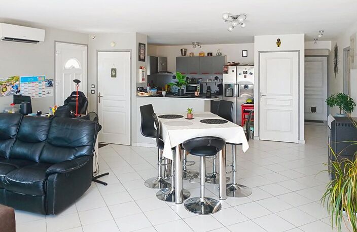 Maison plain-pied de 86.25m² sur terrain 350m² avec garages - Montfort Sur Argens — photo 4