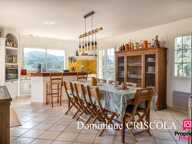 Ste Anastasie Sur Issole : Maison 8 pièces en position dominante avec garage, piscine chauffée et nombreuses terrasses — photo 3