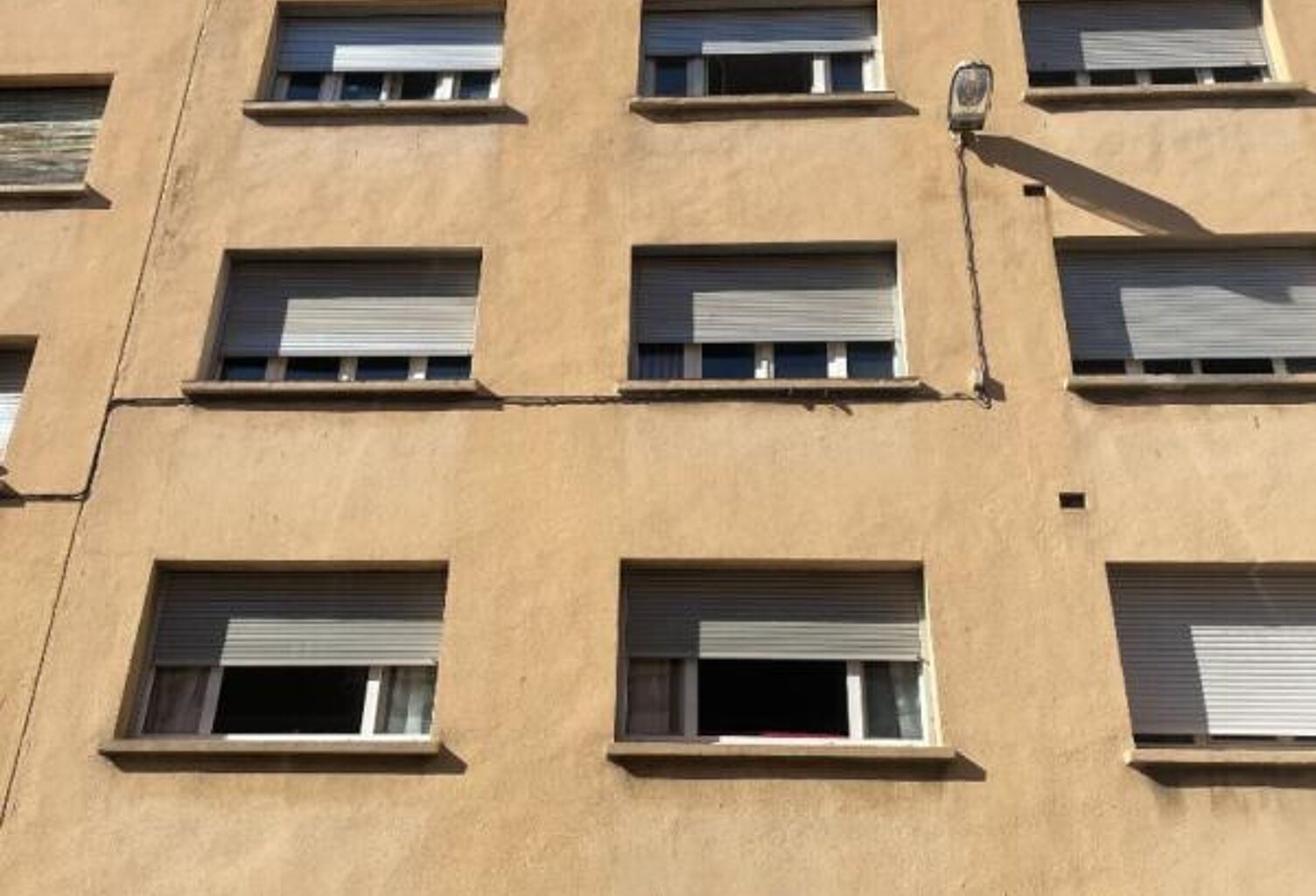 MARSEILLE 3éme T3 VENDU LOUÉ, IDÉAL INVESTISSEUR — photo 1