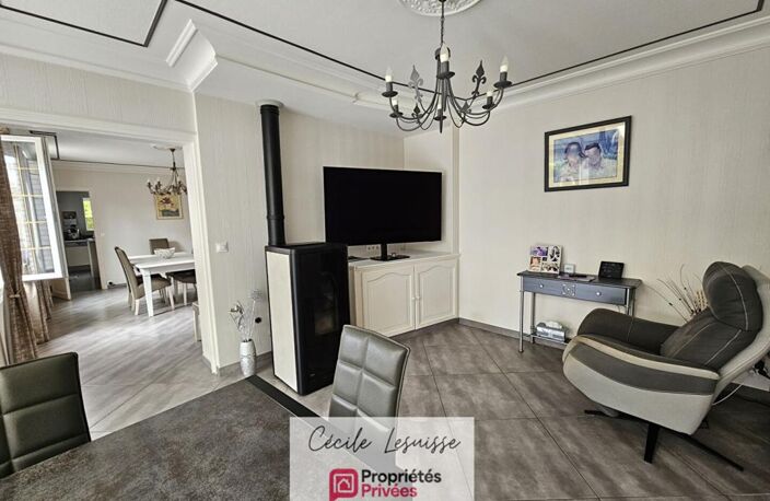 Très belle maison de caractère en plein coeur de Lillebonne — photo 4