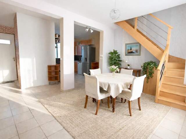 Maison Varennes Jarcy — photo du bien