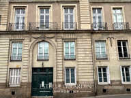 Nantes centre - Appartement de caractère de 97 m² avec garage et cave voûtée — photo 4