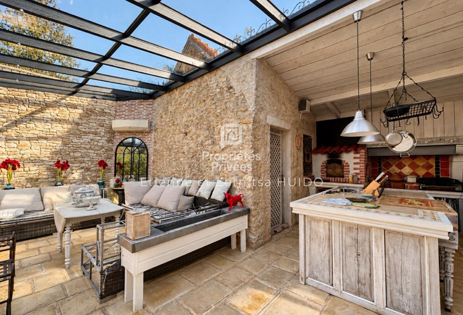 LONGÈRE D'EXCEPTION à Liniez  rénovée avec charme, de l'authenticité et une atmosphère de vacances — photo 1