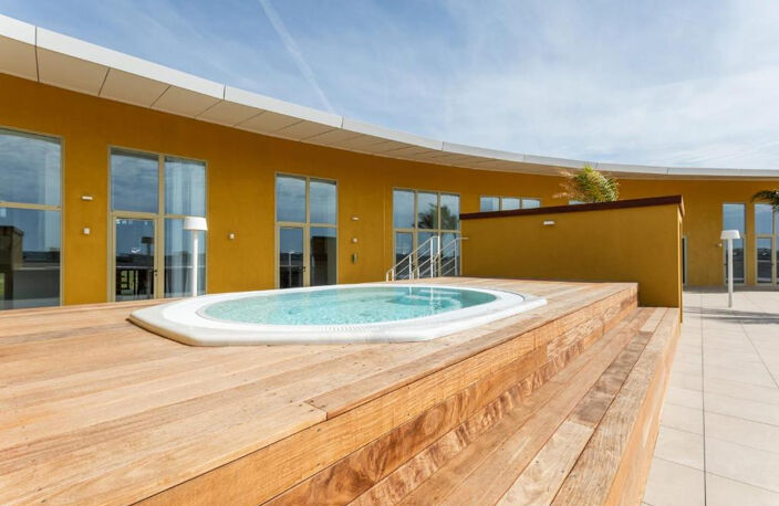 VILLAGE NATURISTE. Grand Duplex T3 de plus de 87 m² avec Garage Privé — photo 4