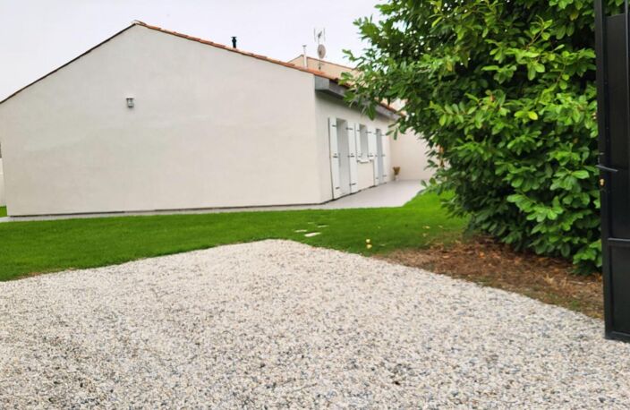 17220 - PROCHE LA ROCHELLE ET CHATELAILLON - MAISON 92 M², GRAND SEJOUR, 2 CHAMBRES, JARDIN, CELLIER, PARKINGS — photo 2