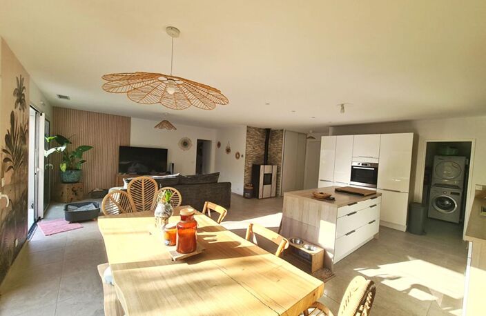 VILLA DE PLAIN PIED- LE BRUSC — photo 4