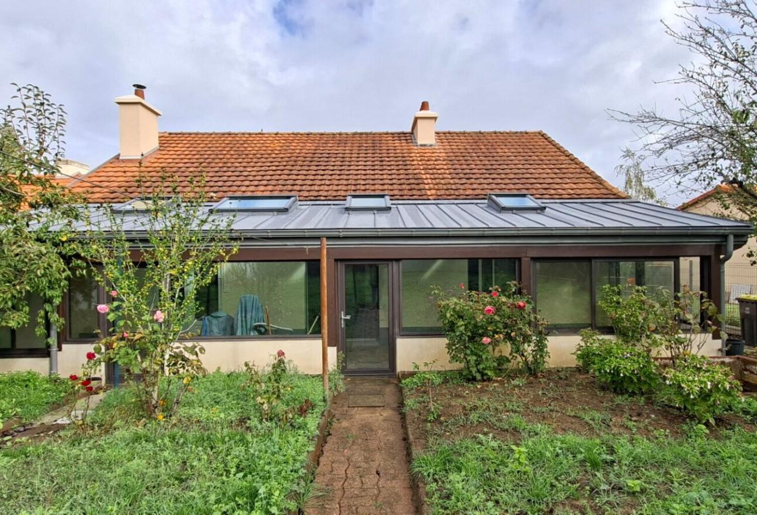 Maison La Haie Fouassière 71M². 4 P. 3 Chs. Jardin — photo 1