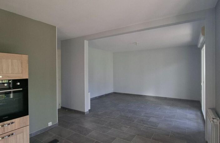 Maison La Haie Fouassière 71M². 4 P. 3 Chs. Jardin — photo 4
