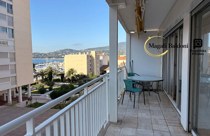 A LOUER T2 Meublé- SAINTE MAXIME- Apercu mer — photo 3