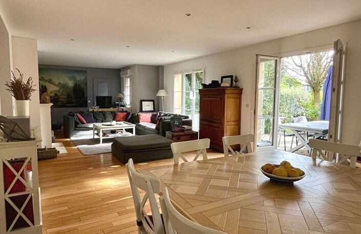 Maison familiale  4 chambres de 173m² sur terrain plat de 850m² — photo 2