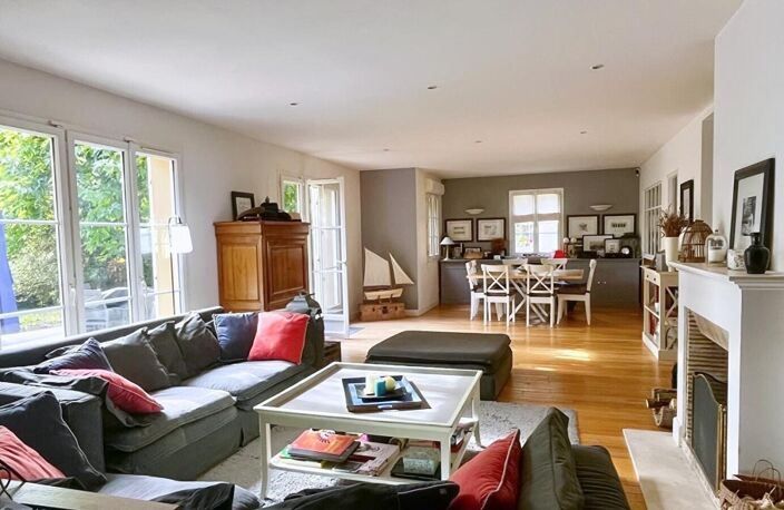 Maison familiale  4 chambres de 173m² sur terrain plat de 850m² — photo 3