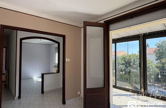 Maison  2 chambres et un T2 - LAPALUD — photo 2