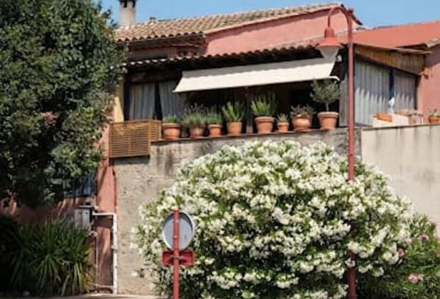 VIAGER OCCUPE Vidauban 2 ch 89.10 m2 et garage 110 m2 — photo 1