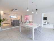 JONQUIÈRES - PROPRIÉTÉ D'EXCEPTION AVEC 3 HABITATIONS INDÉPENDANTES — photo 3