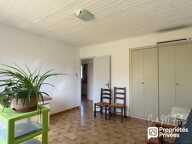 ROCHEGUDE -Maison familiale de 202 m², 5 chambres, sur 2 090 m² de terrain arboré — photo 2