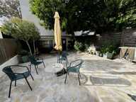Maison rénovée 100 m²  Terrasse + jardin  398 000 — photo 2