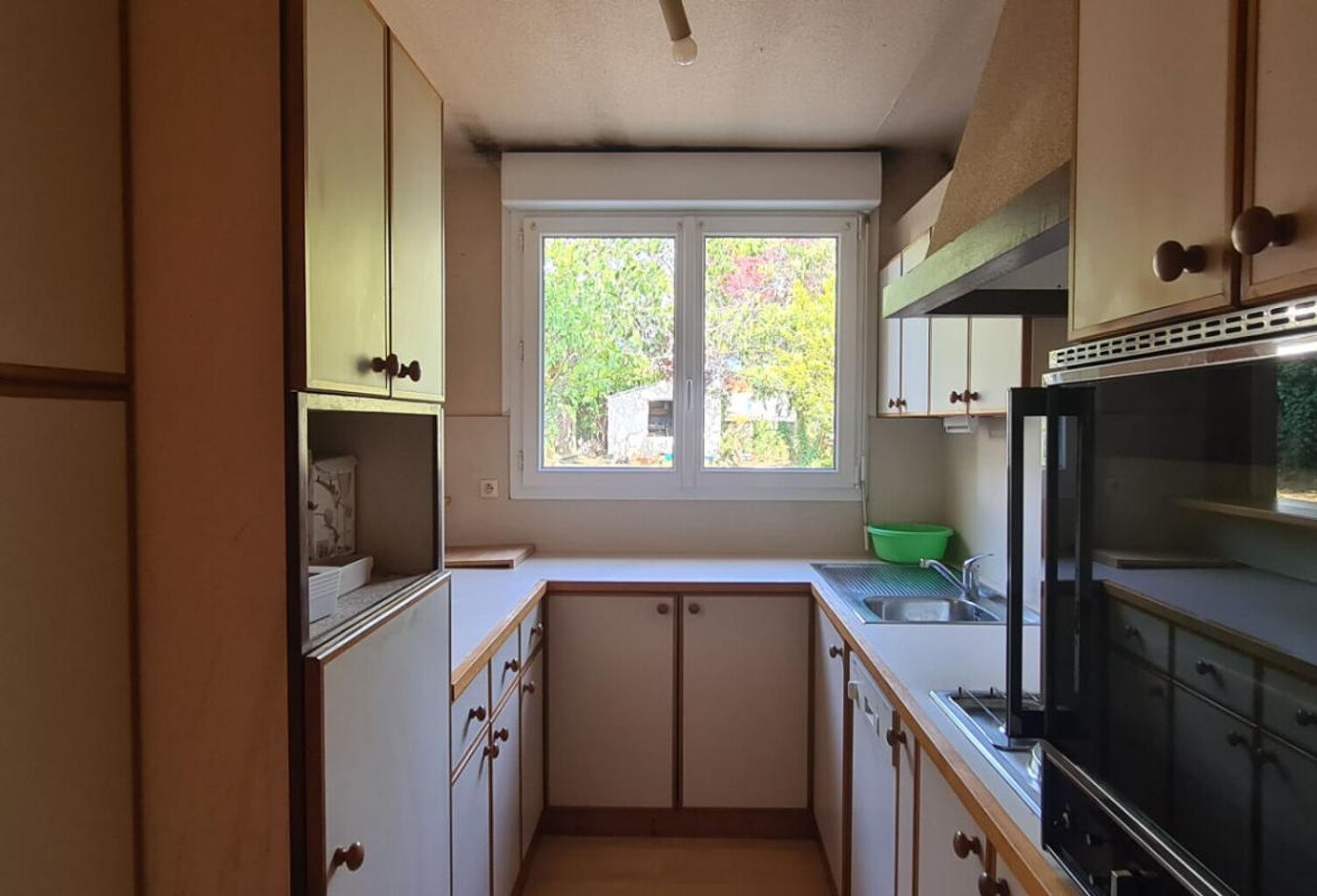 Maison Gorges Centre 8 P . 4 Chs . 174.34 M² . T 575 M² . Garage . Cave . Balcon — photo 1
