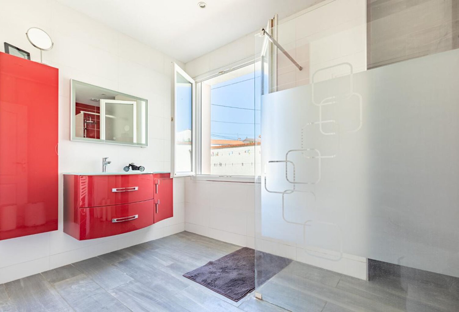 Maison Mouzillon 6 P . 4 Chs . Bureau . 177.85 M² . Double garages . T 1153 M² . Sous-sol — photo 1